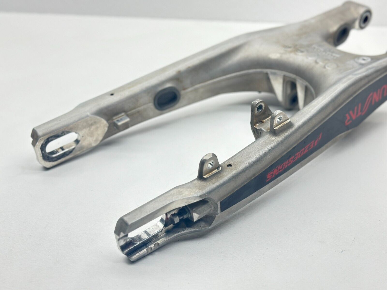 2023 KTM 85SX Swingarm Suspension Rear Swing Arm Assembly 47104030144 85 SX