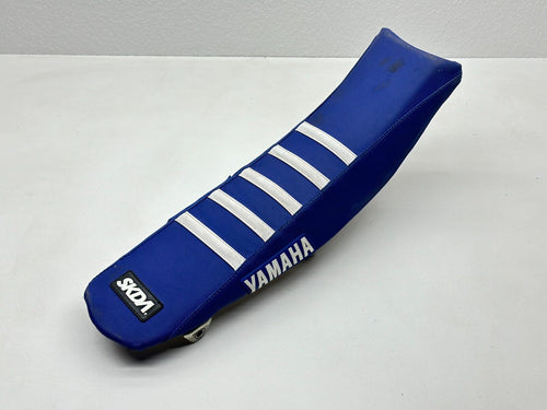 2022 Yamaha YZ450F SKDA Seat Ribbed Saddle Blue Cover BR9-24710-A2-00 Assembly