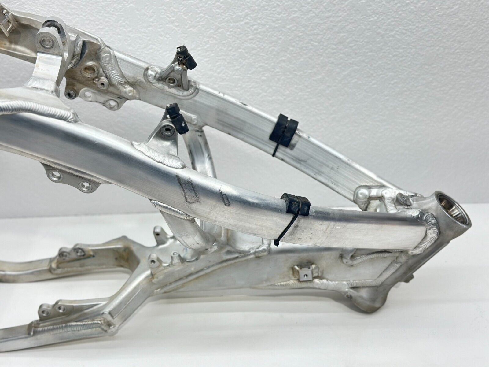 2022 Honda CRF450R Main Frame Chassis Hull Steel Silver 50010-MKE-AF0 CRF 450R
