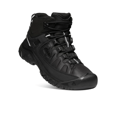 Explore the Versatility and Reliability of Waterproof Hiking Boots