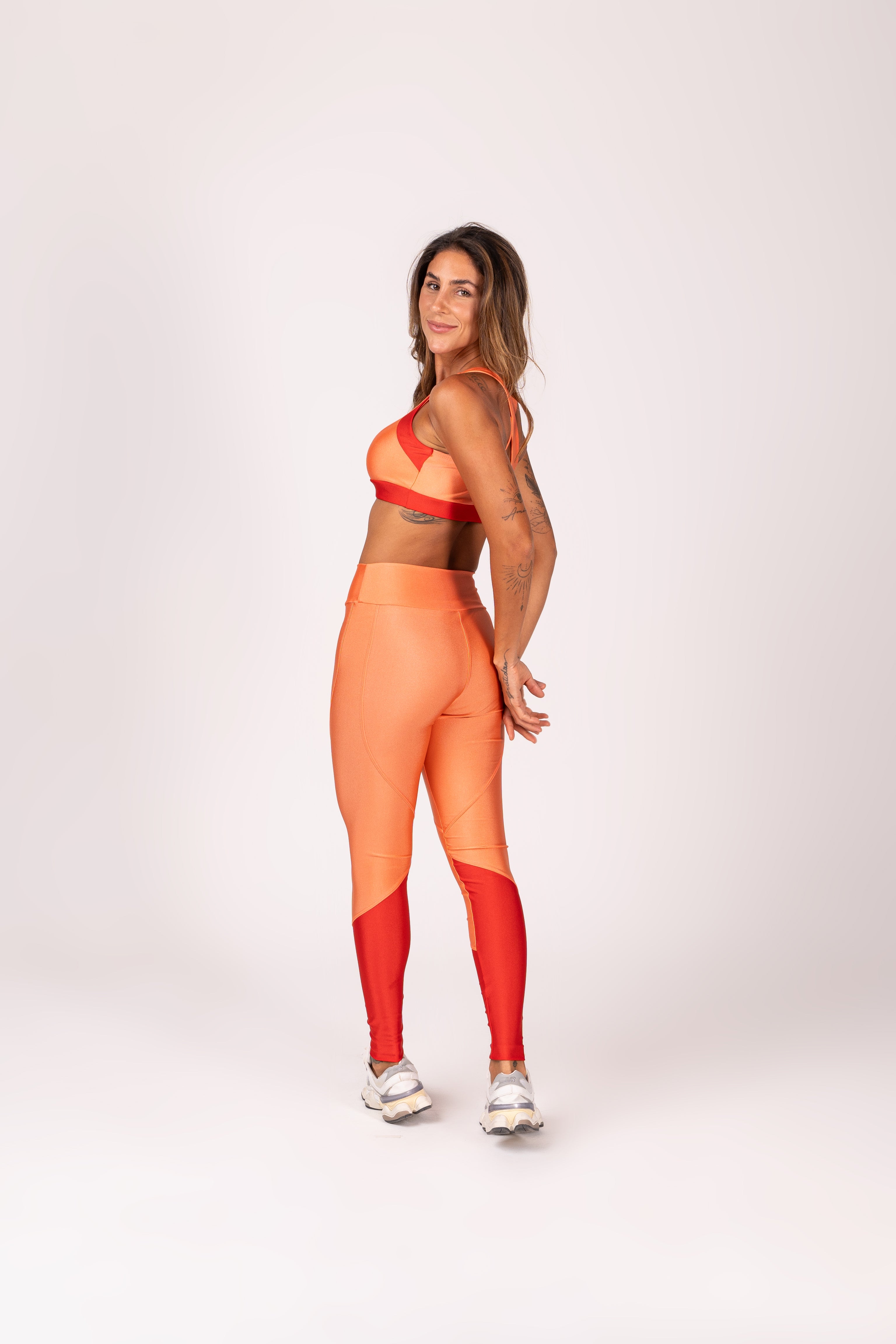 Conjunto Legging e Top Recortes Premium Laranja Papaya e Vermelho 4