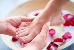 woman-s-feet-bowl-with-water-petal_329181-18808.jpg__PID:08ea1bf5-4231-4b16-a298-cc603ec08d01