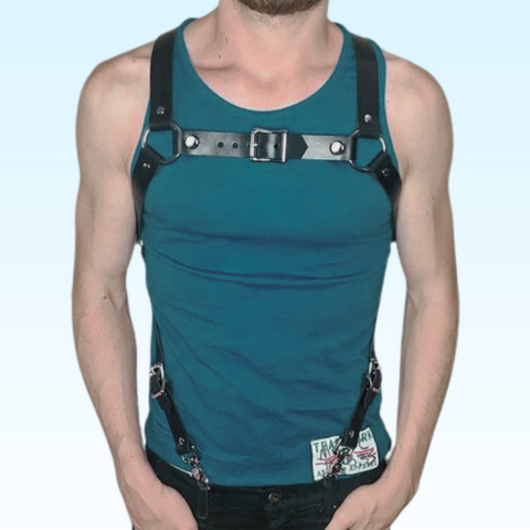 fashion harness with laid-back clothing 