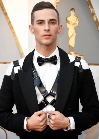 rippon-wearing-fashion-harness-Oscars