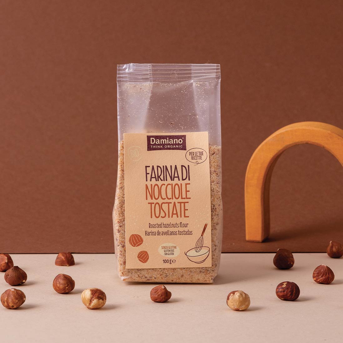 Farina di nocciole tostate