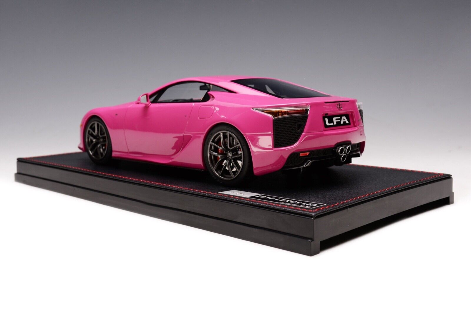 レクサス LFA 1/18 売上特価 meerendal.co.za