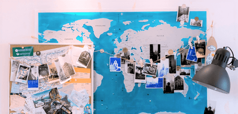 carte du monde avec photos de voyages