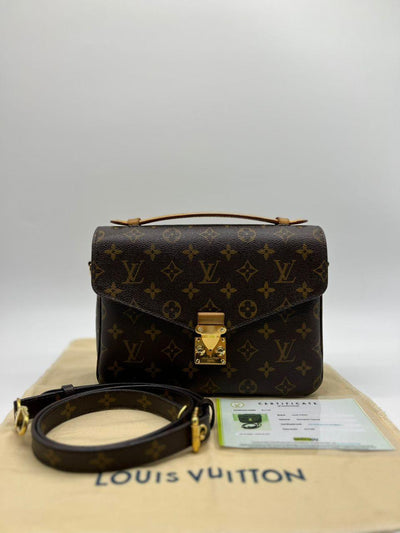 Shop Louis Vuitton Nice nano toiletry pouch (M44936) by JOY＋