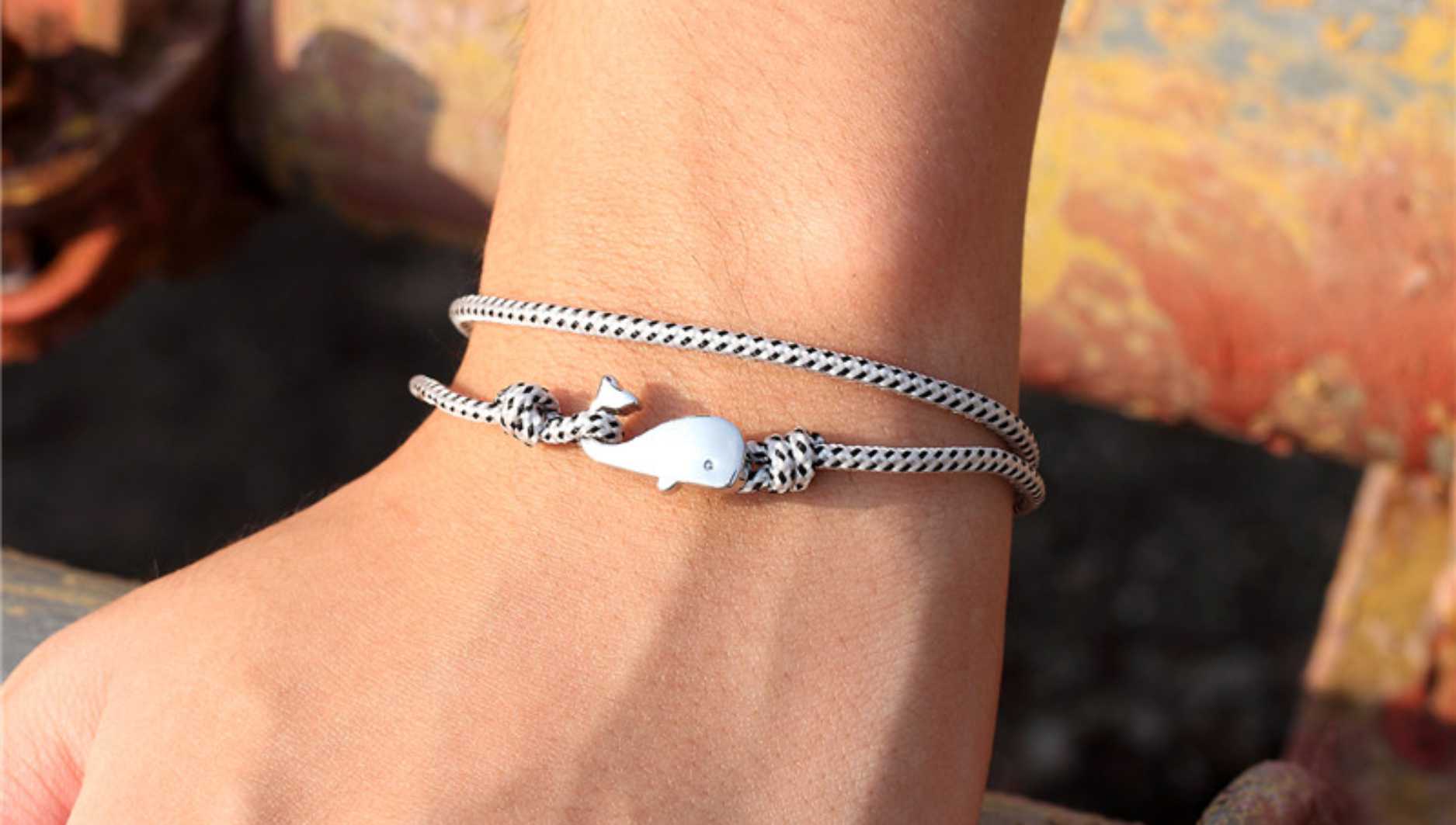 Treasure sea whale bracelet