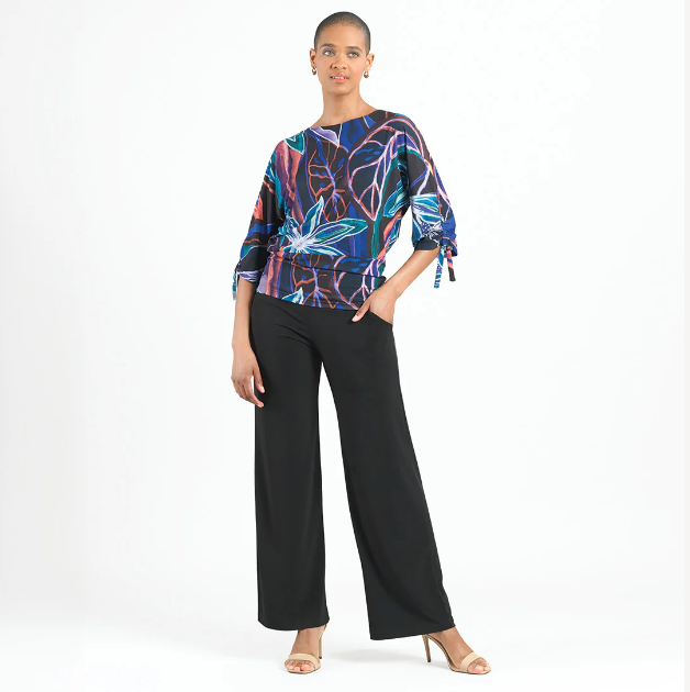 Petal Sketch Pull-Tie Cuff Top