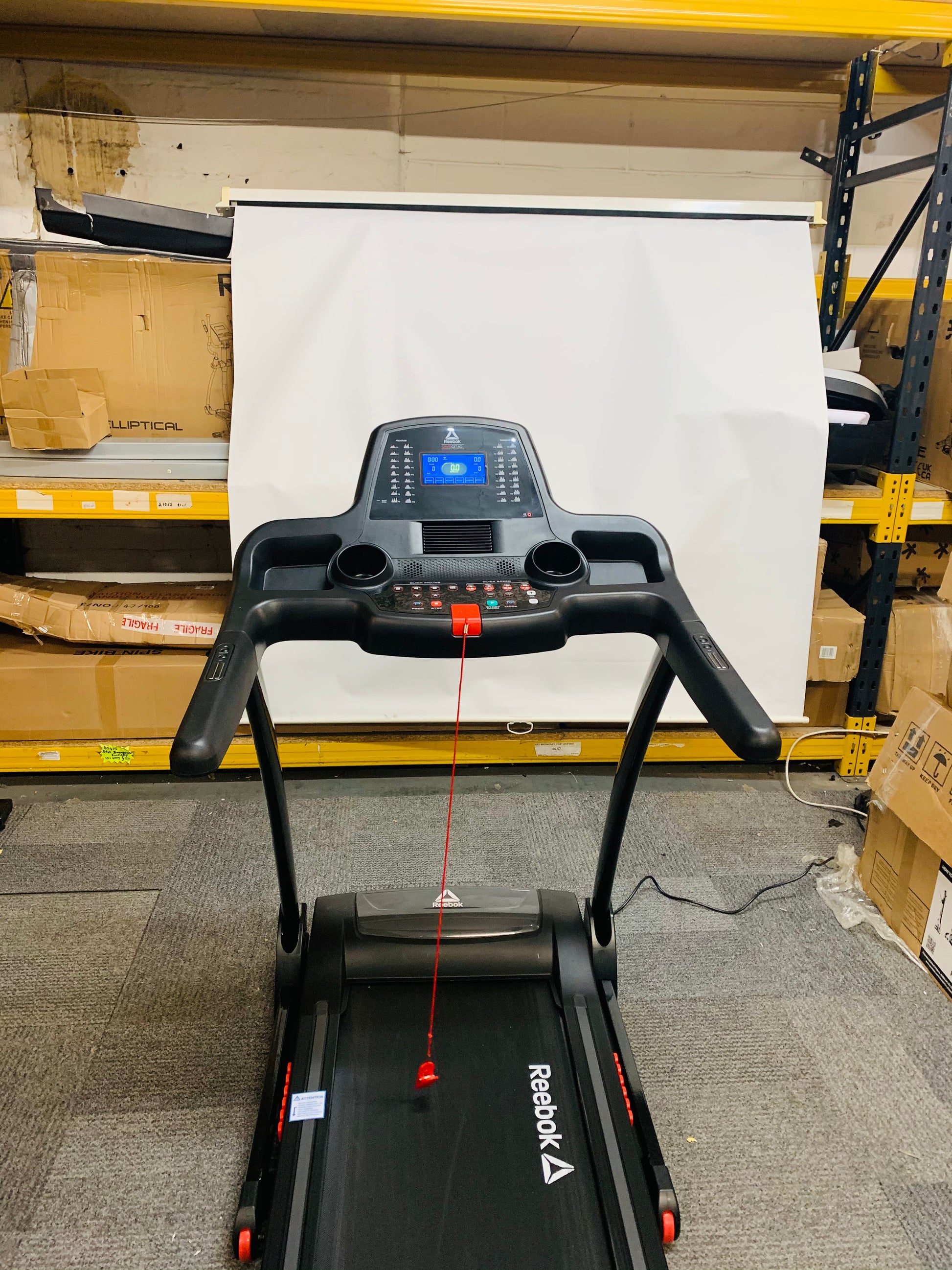 Reebok GT40s Treadmill With Incline –
