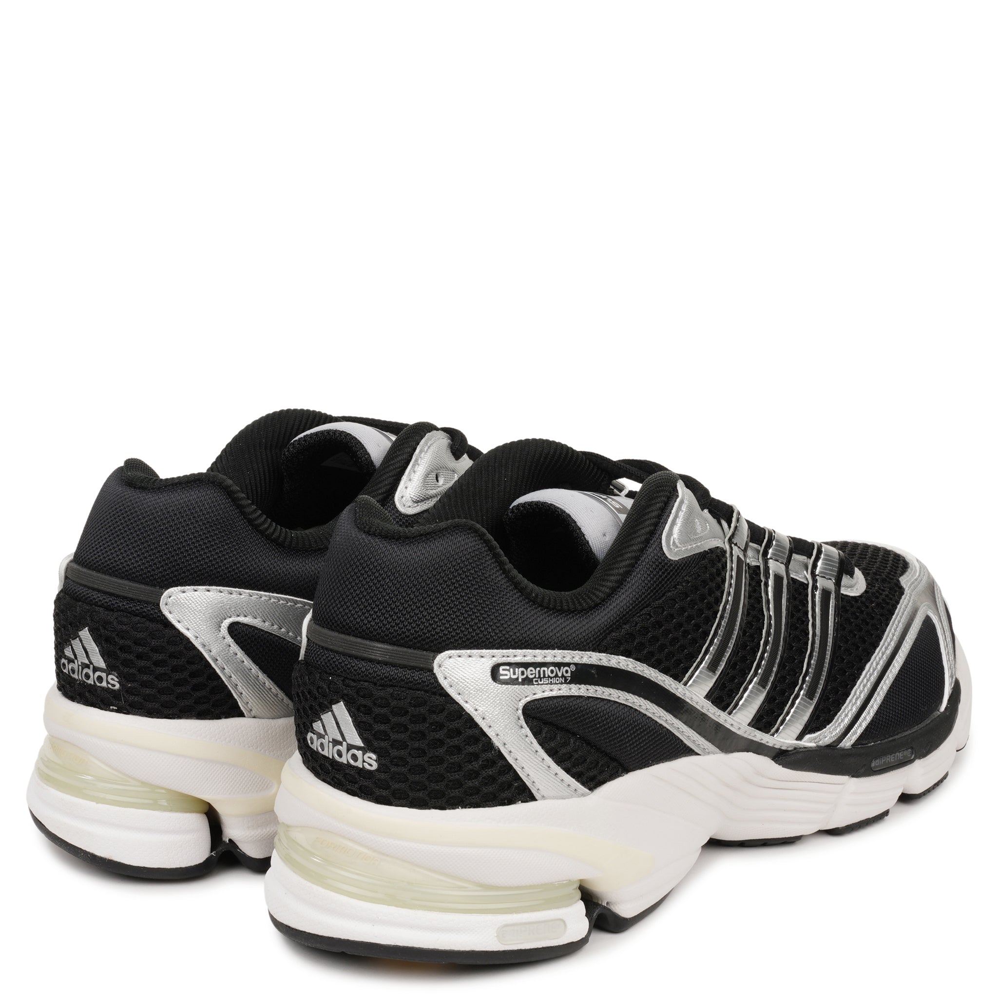 SUPERNOVA CUSHION 7 / CORE BLACK/SILVER METALLIC | 198201111959 | GR8