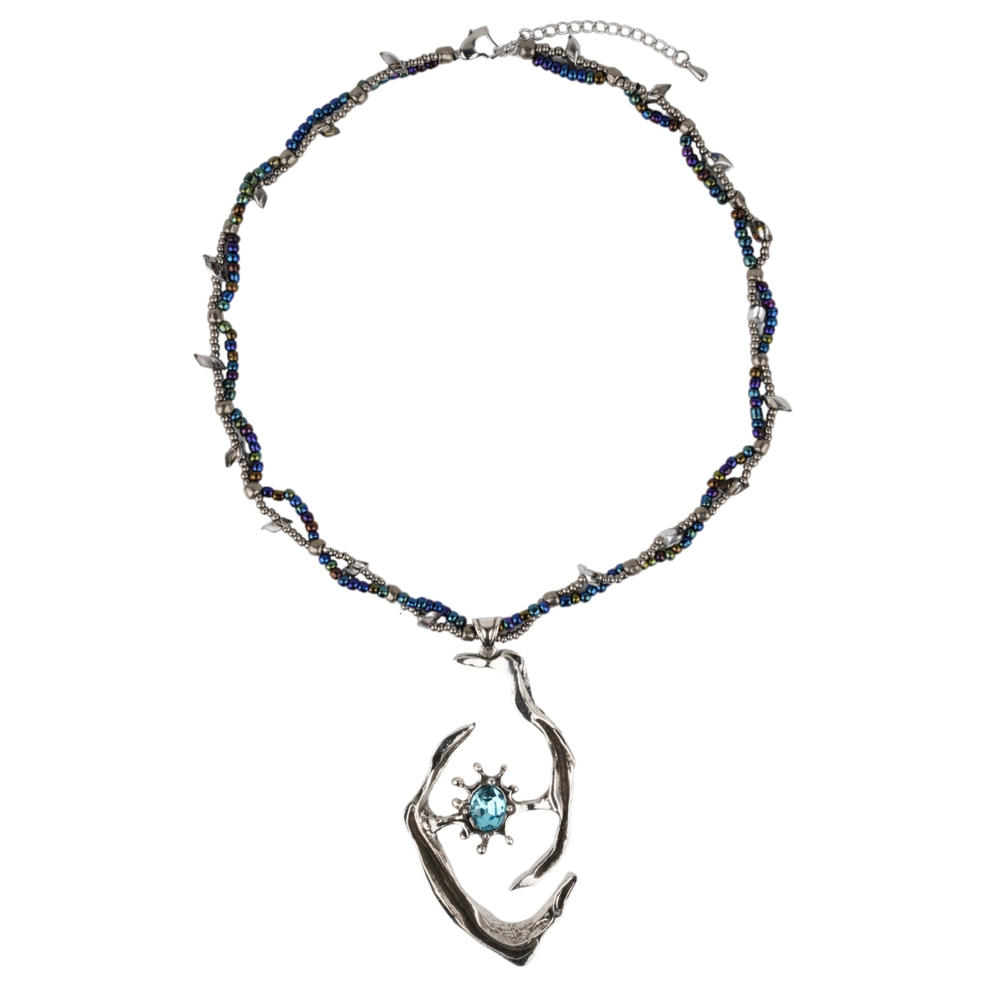 BEADED METAL PLAQUE NECKLACE / BLUE/SILVER
