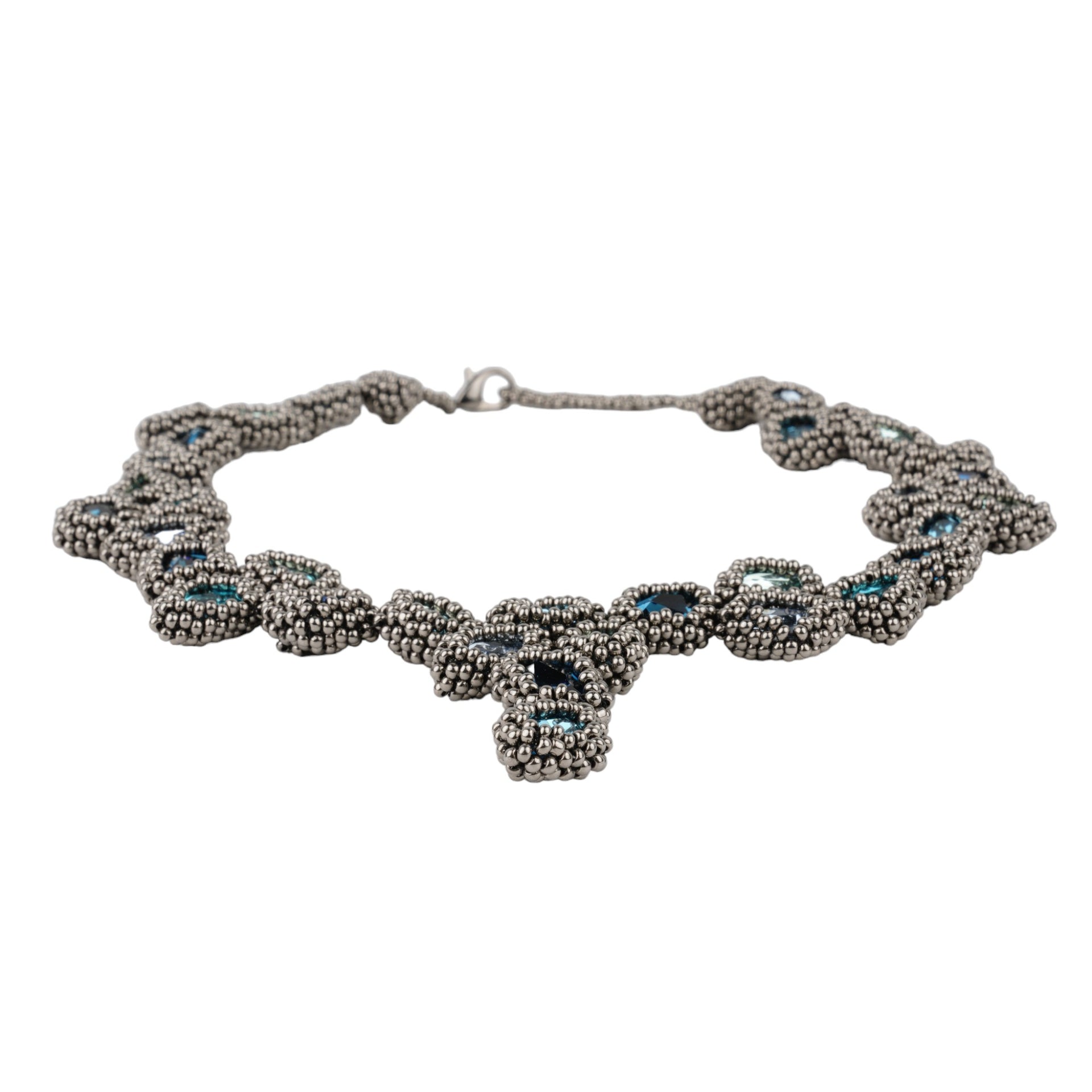 CRYSTAL BEADED NECKLACE / BLUE/SILVER