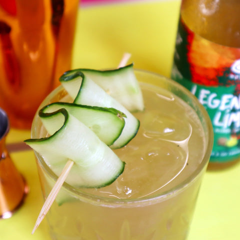 Cucumber Zest Zinger kombucha cocktail in a old fashinoned glass with Legendary Lime kombucha