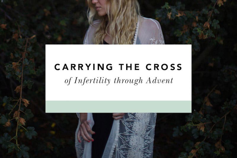 portant à la croix de l'infertilité par l'avènement