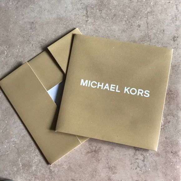 Michael Kors Gift Box – 