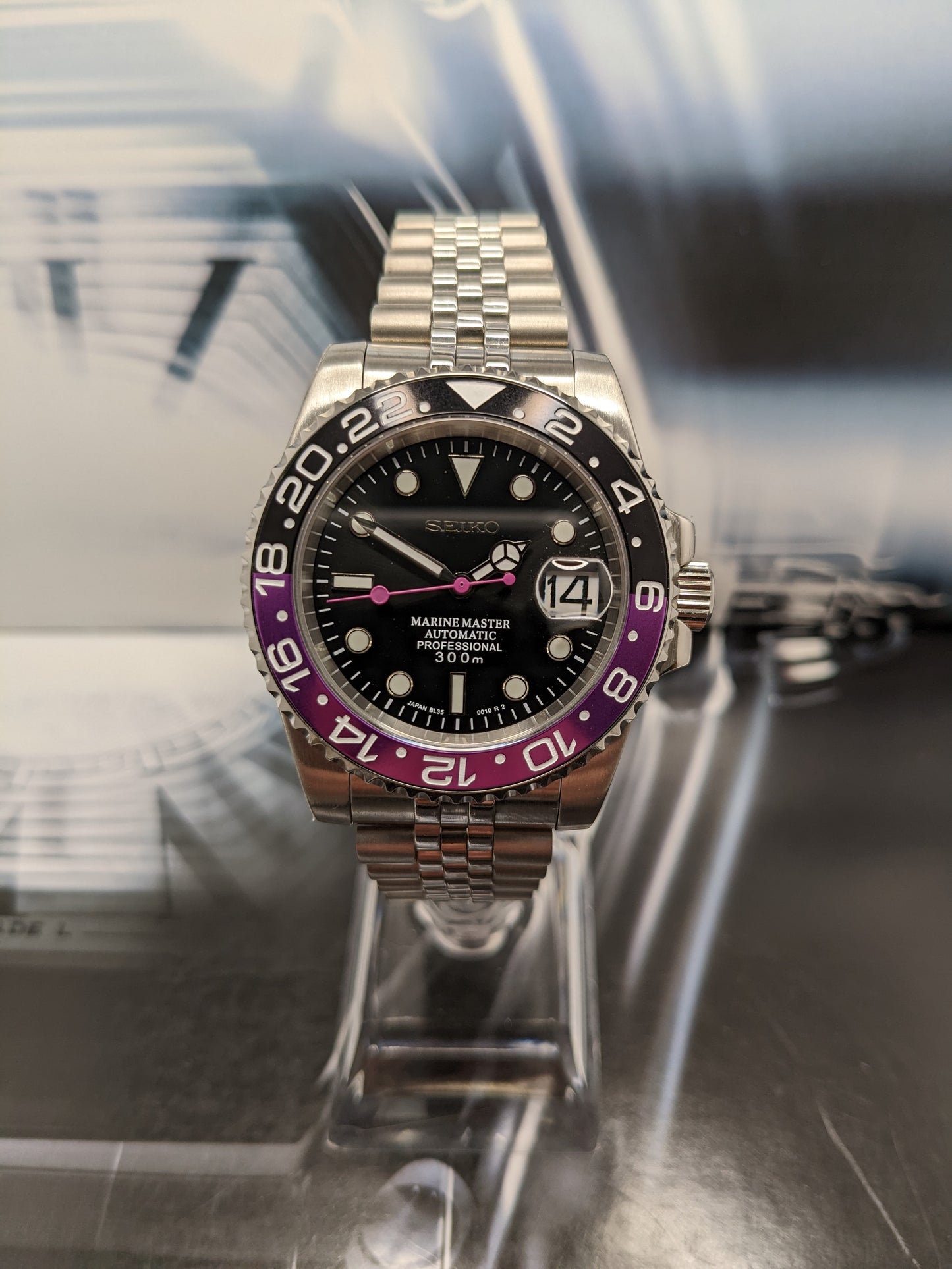 Seiko Mod Submariner Purple Haze Custom Build – Watchmodders