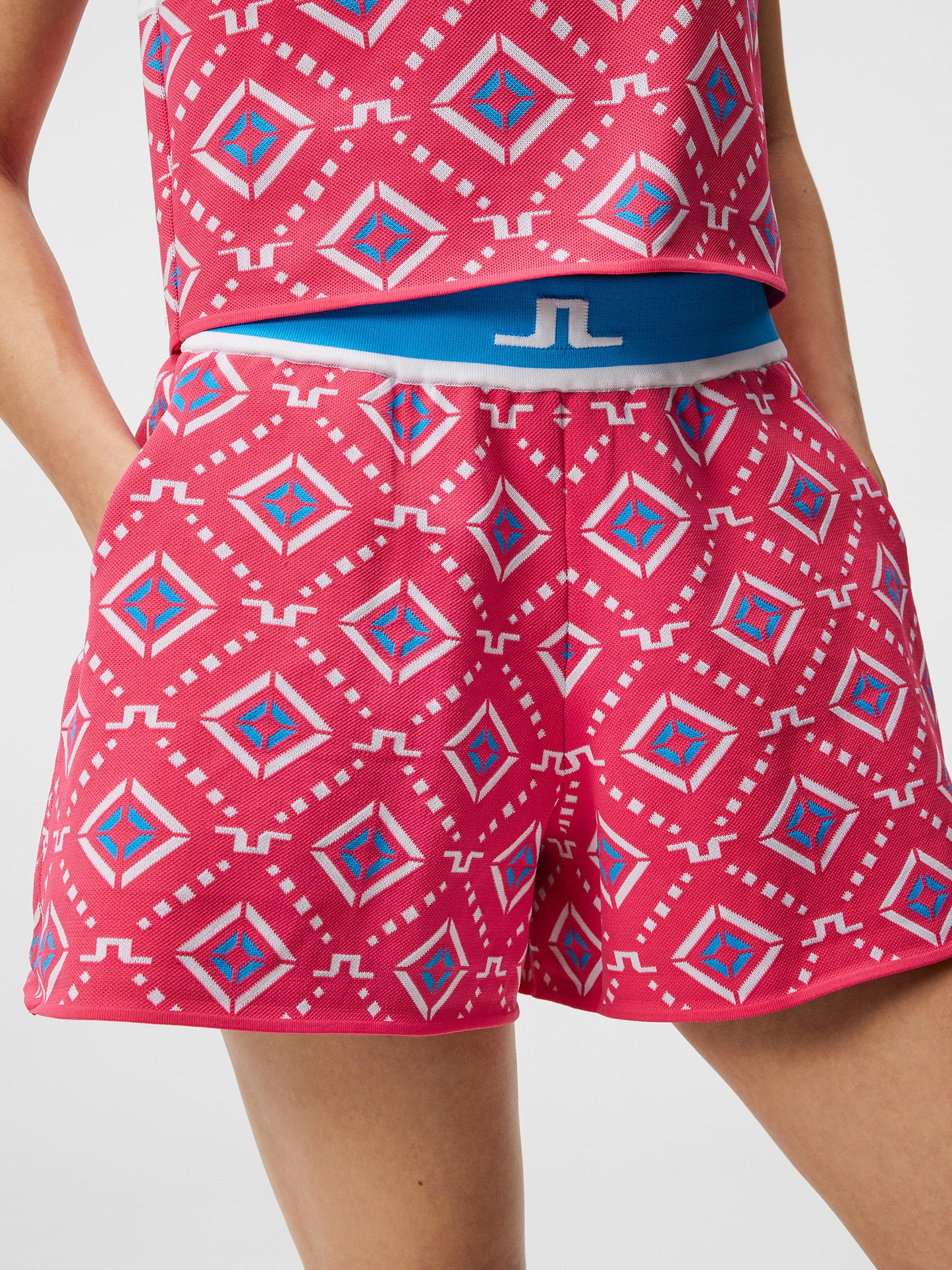 Flare Knitted Shorts / Blue Diamond Logo J.Lindeberg