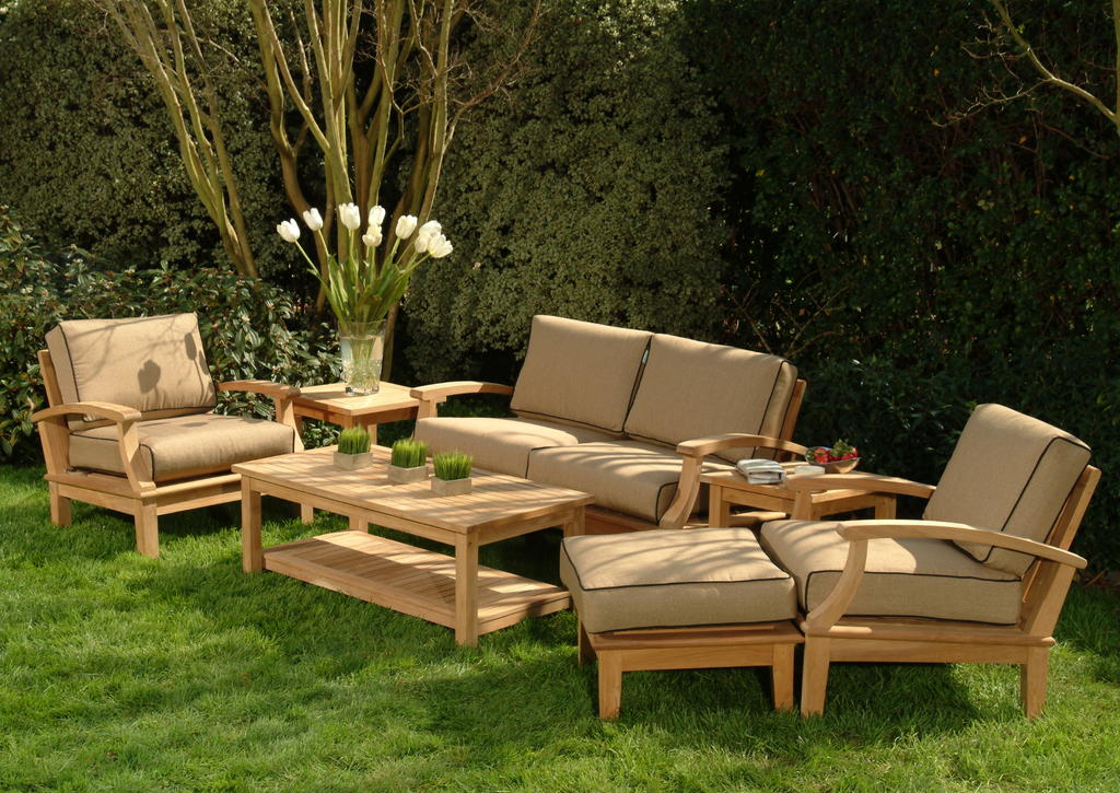 Outdoor patio furniture with Soft Hues: Light Cream and Earthy Tones