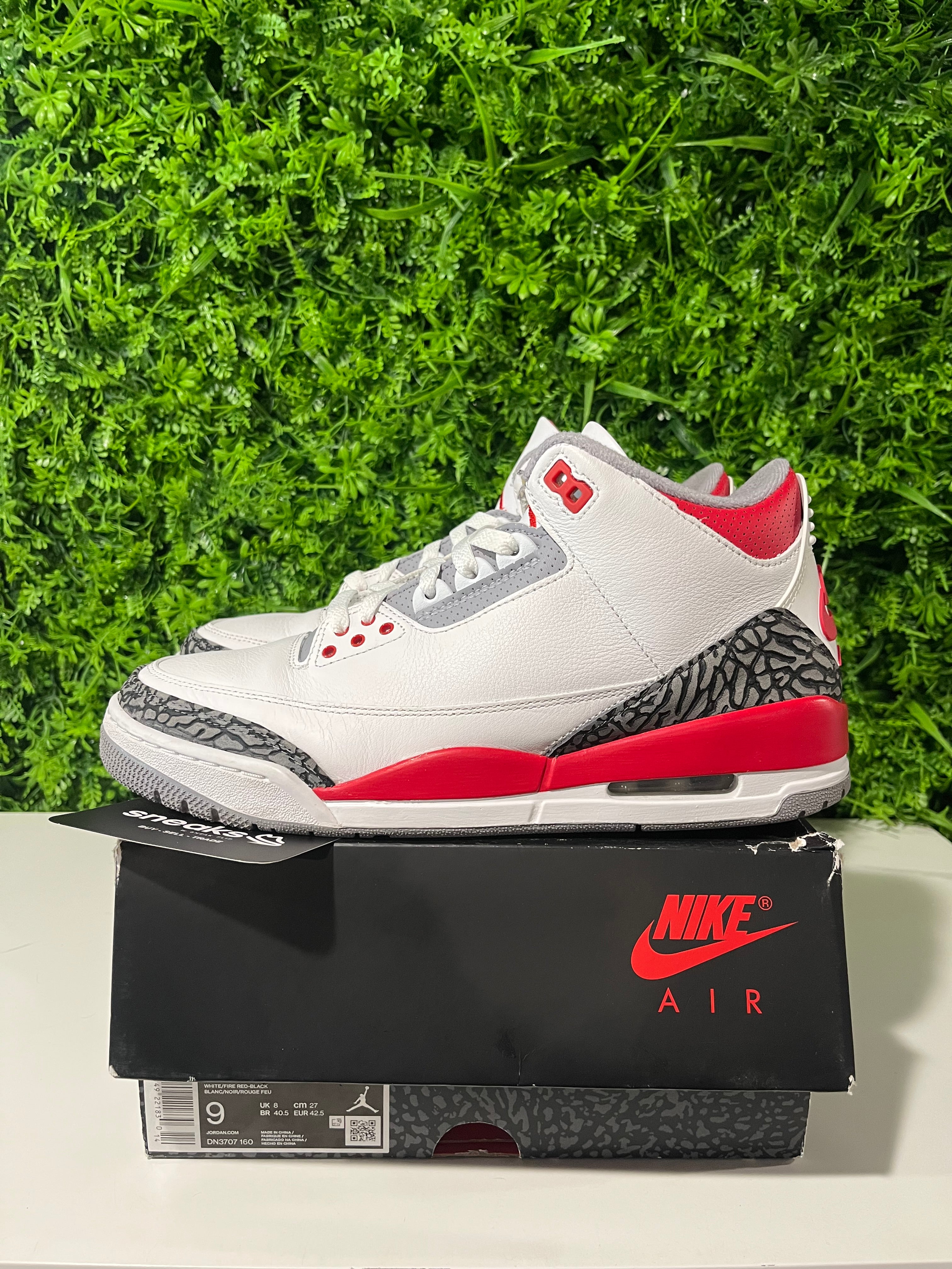 USED Air Jordan 3 Retro Fire Red 2022 DN3707-160 SIZE 9M OG ALL