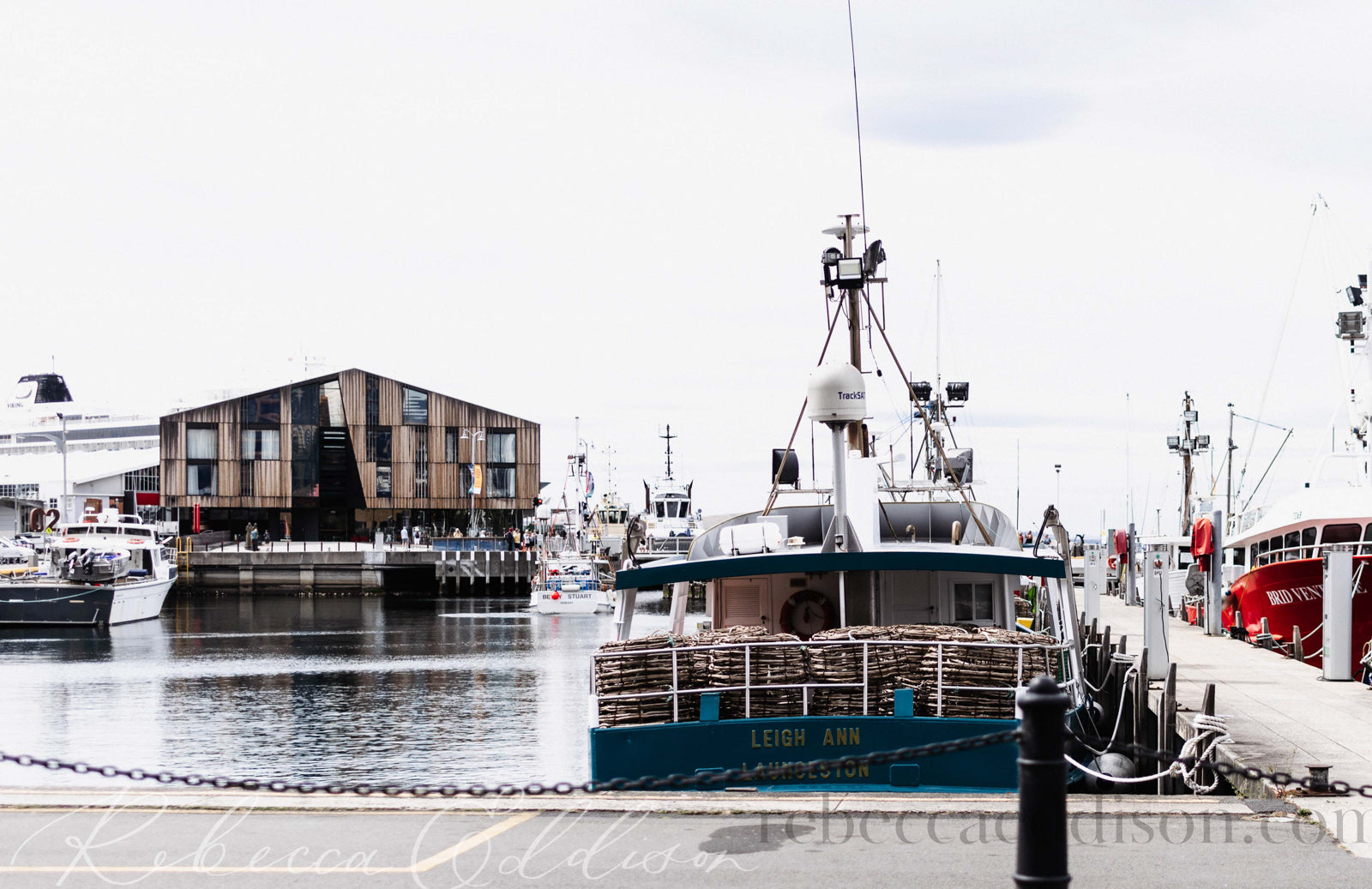 things to do in Hobart Victoria Dock