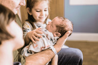 Premiers jours avec bébé à la maison : 16 précieux conseils 