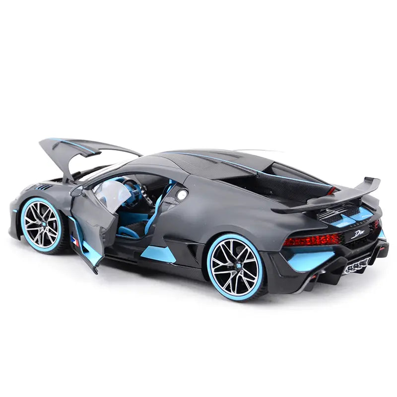 Bburago 1:18 Bugatti Divo Sports Car Static Simulation Die