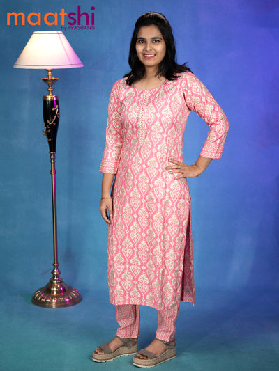 Buy Women Pink Cotton Straight Readymade Kurti | Fashiondream.co.in