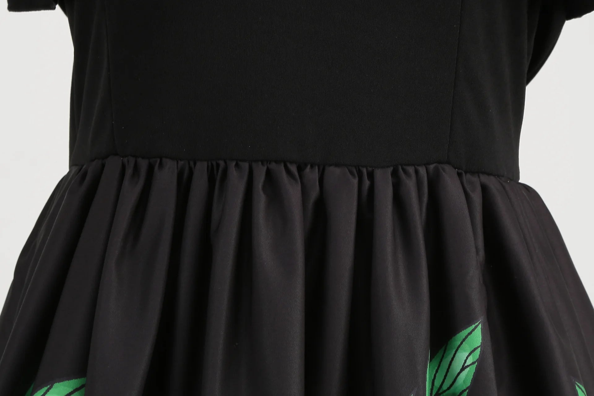 Enchanting Gothic Halloween & Christmas Party Dress - Image 45