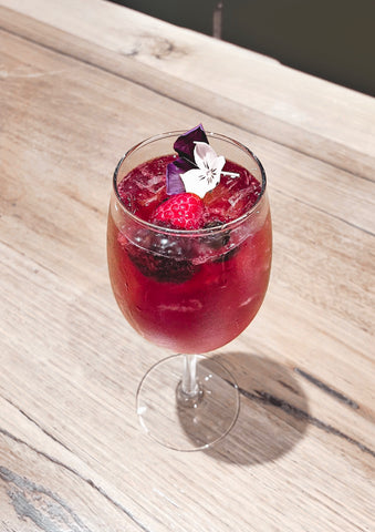 Pique piquette berry punch