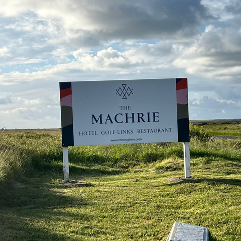 The Machrie1