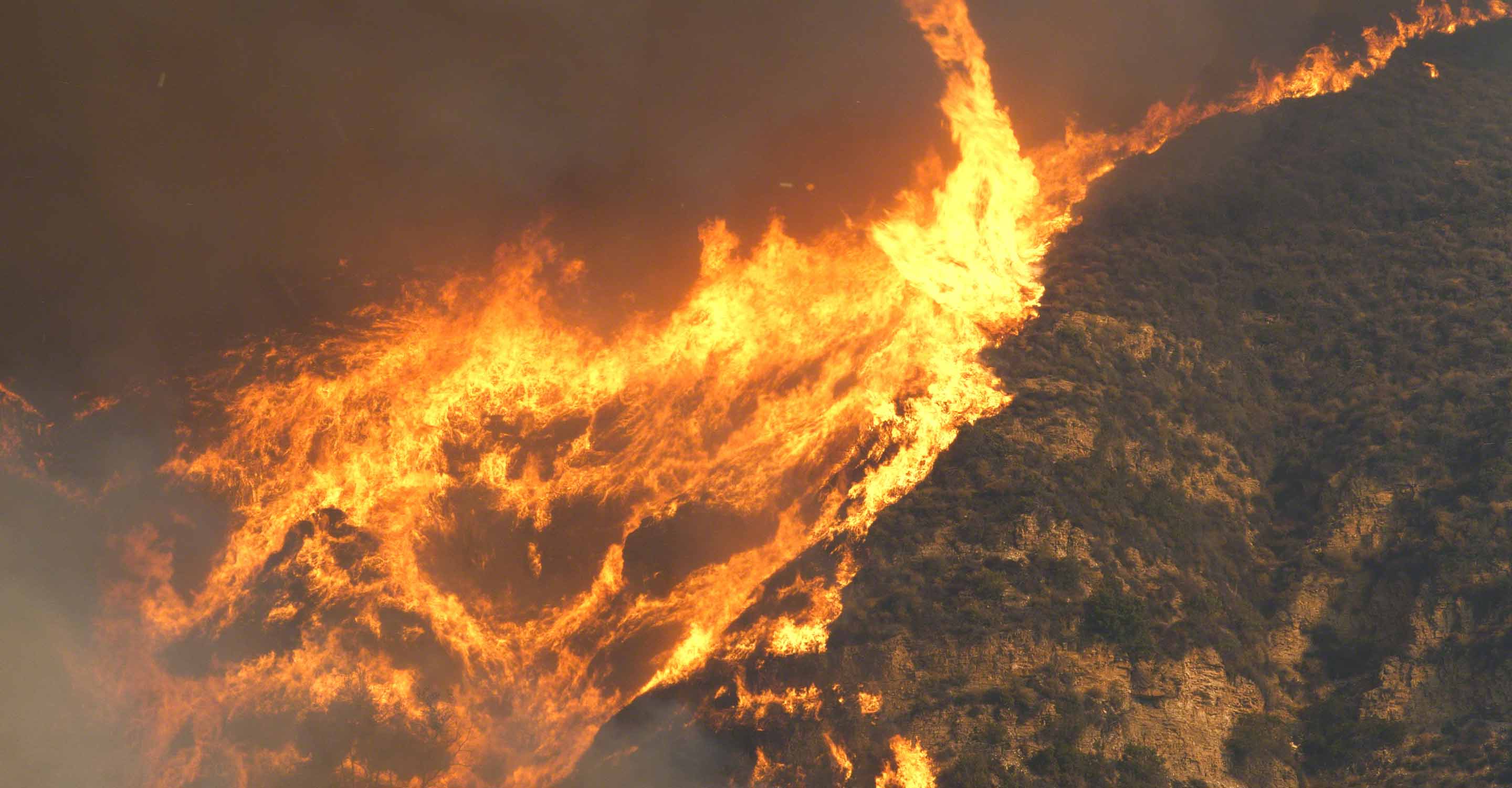 The smoke clouds generated by the wildfires ongoing in Canada