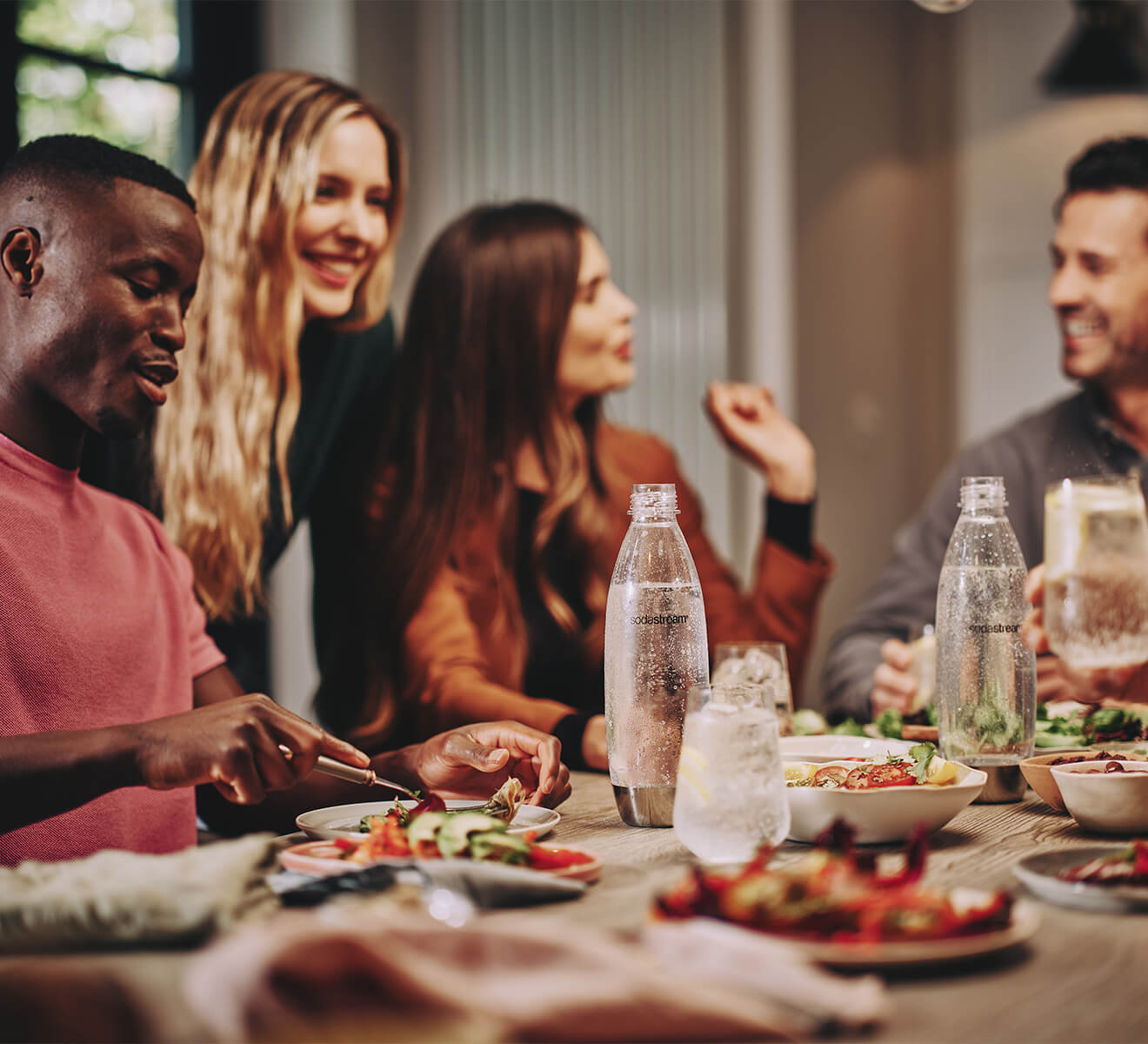 Maak jouw eigen Mirinda drankje met jouw SodaStream bruiswatertoestel.