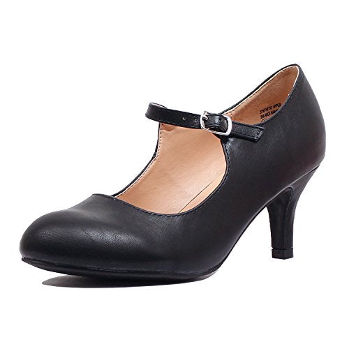 black low heel closed toe shoes