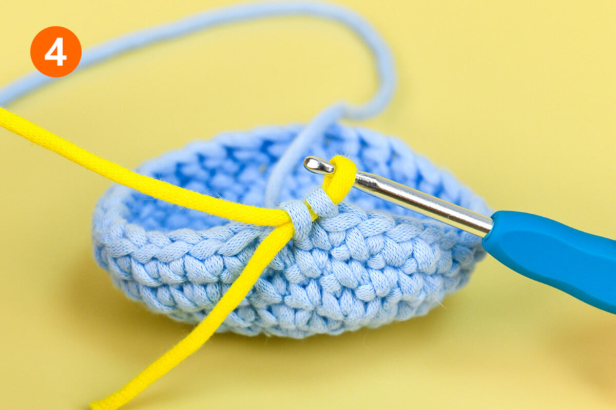 HOW TO CHANGE COLORS IN CROCHET