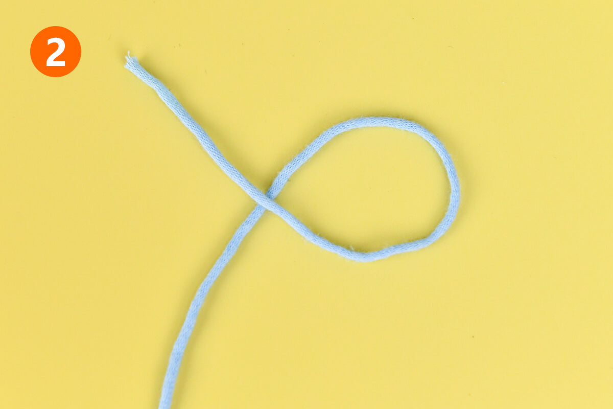 HOW TO MAKE A SLIP KNOT