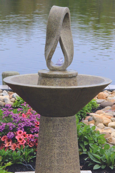 Garden Eternal Loop Concrete Fountain by Massarelli