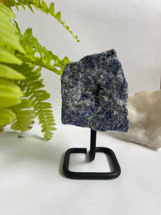 hoogtepunt min Hiel Stenen op een standaard – keskristallen