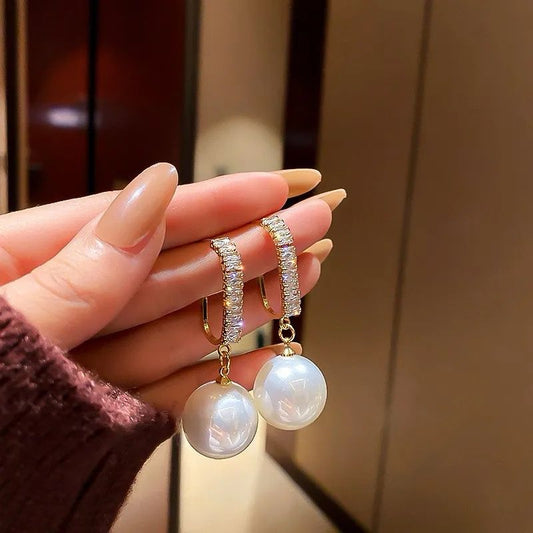 Party Stunner Pearl Drop Earrings