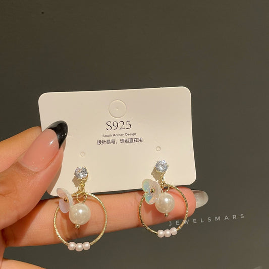 KOREAN PEARL & FLOWER EARRINGS