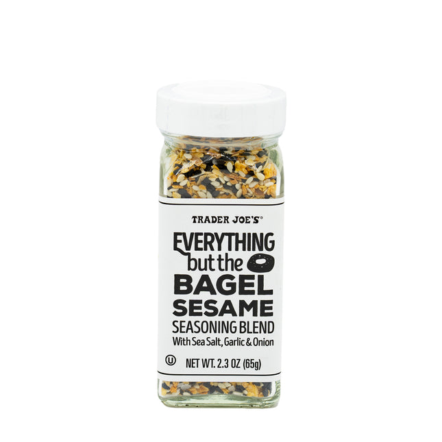 Trader Joes Everything But The Bagel Sesame Seasoning Blend 2.3 oz 65 G - Pack of 4