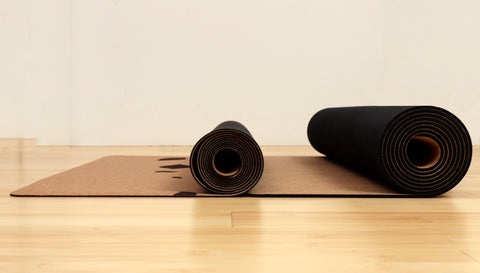 How to choose the thickness of my yoga mat? – ZenMotion