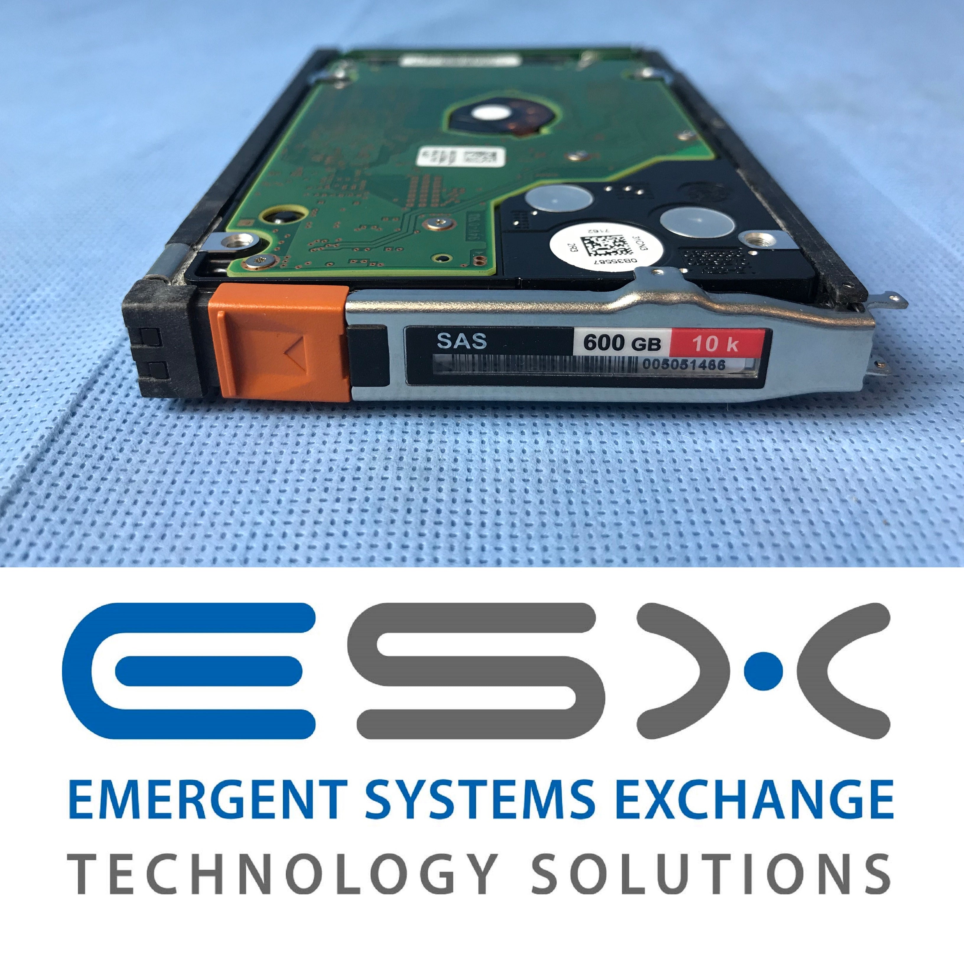 EMC 600GB 10K 2.5" 6GB SAS Hard Drive - PN: 005051466 / VX-2S10-600