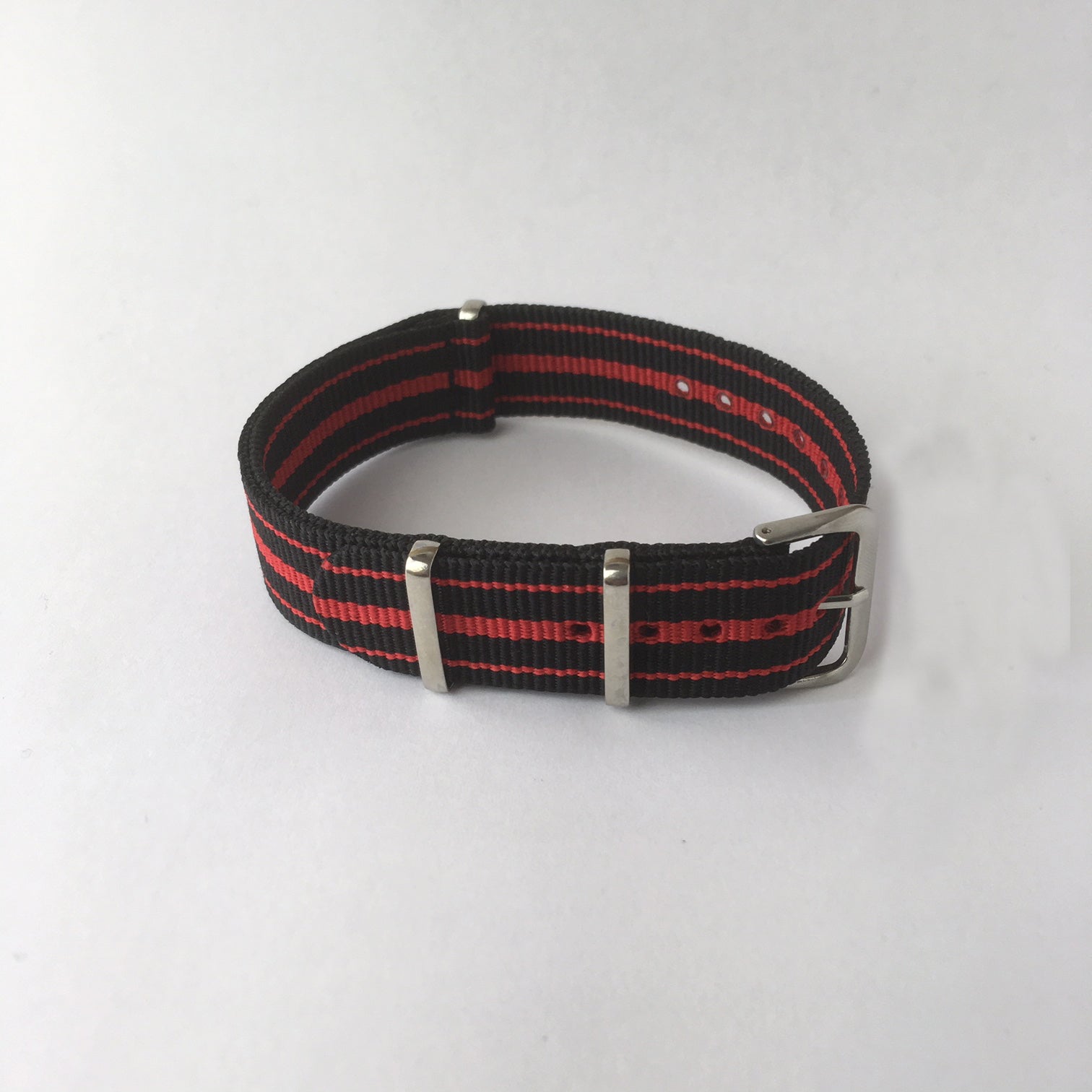Black & Red 3 Stripes Nato Strap – Chronopolis | International Watches ...