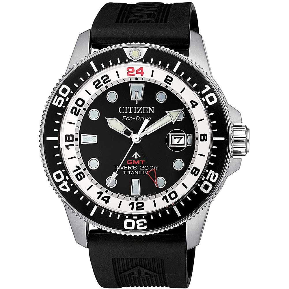 citizen watches diver