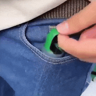 Multifunctional Tactical Flashlight - Image 3