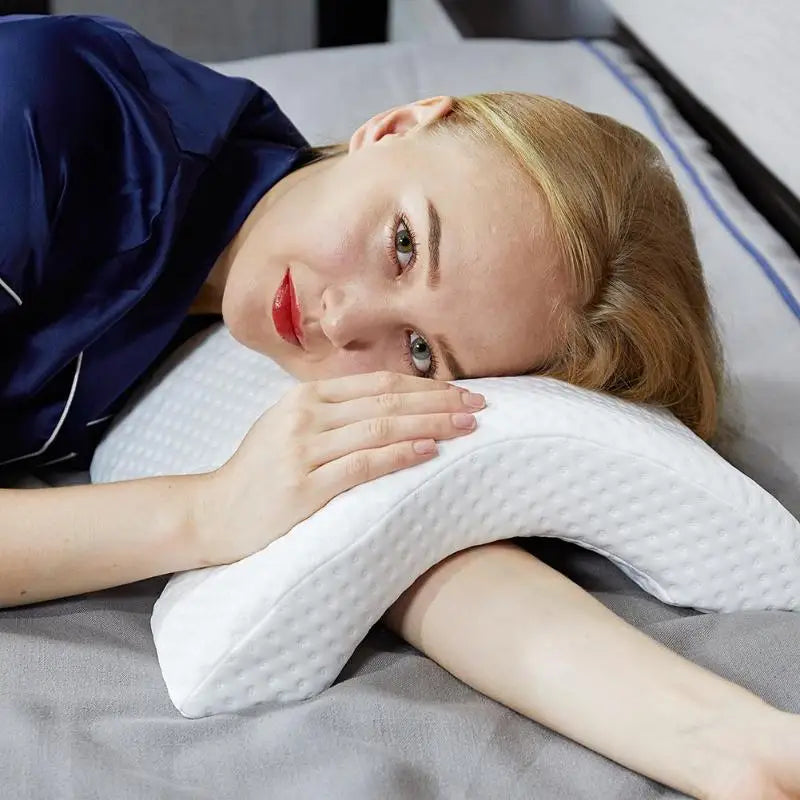 Curved Orthopedic Memory Foam Pillow - Image 4