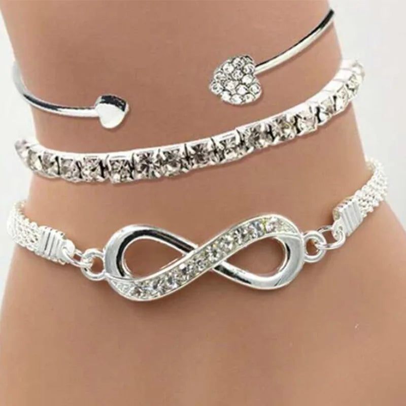 Crystal Heart Bracelet - Image 4
