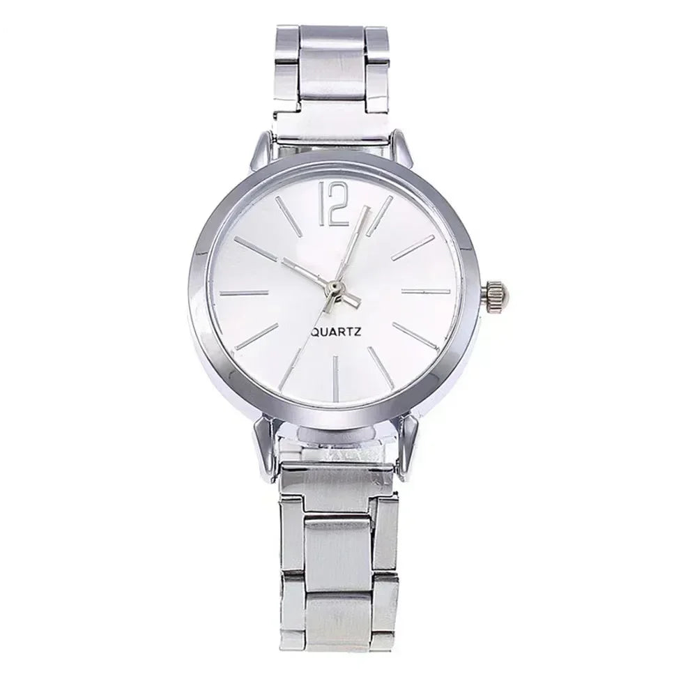 Chic Quartz Watch - Image 5